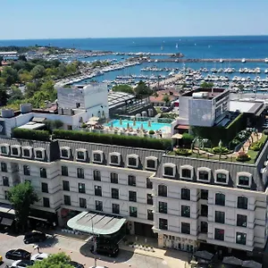 Wyndham Grand Kalamis Marina Ξενοδοχείο