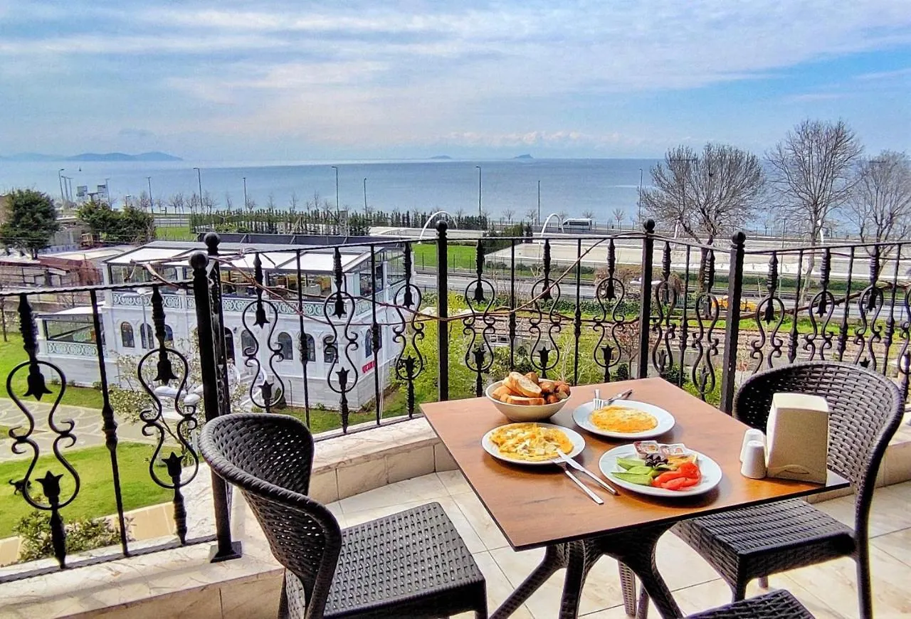Saruhan Hotel location