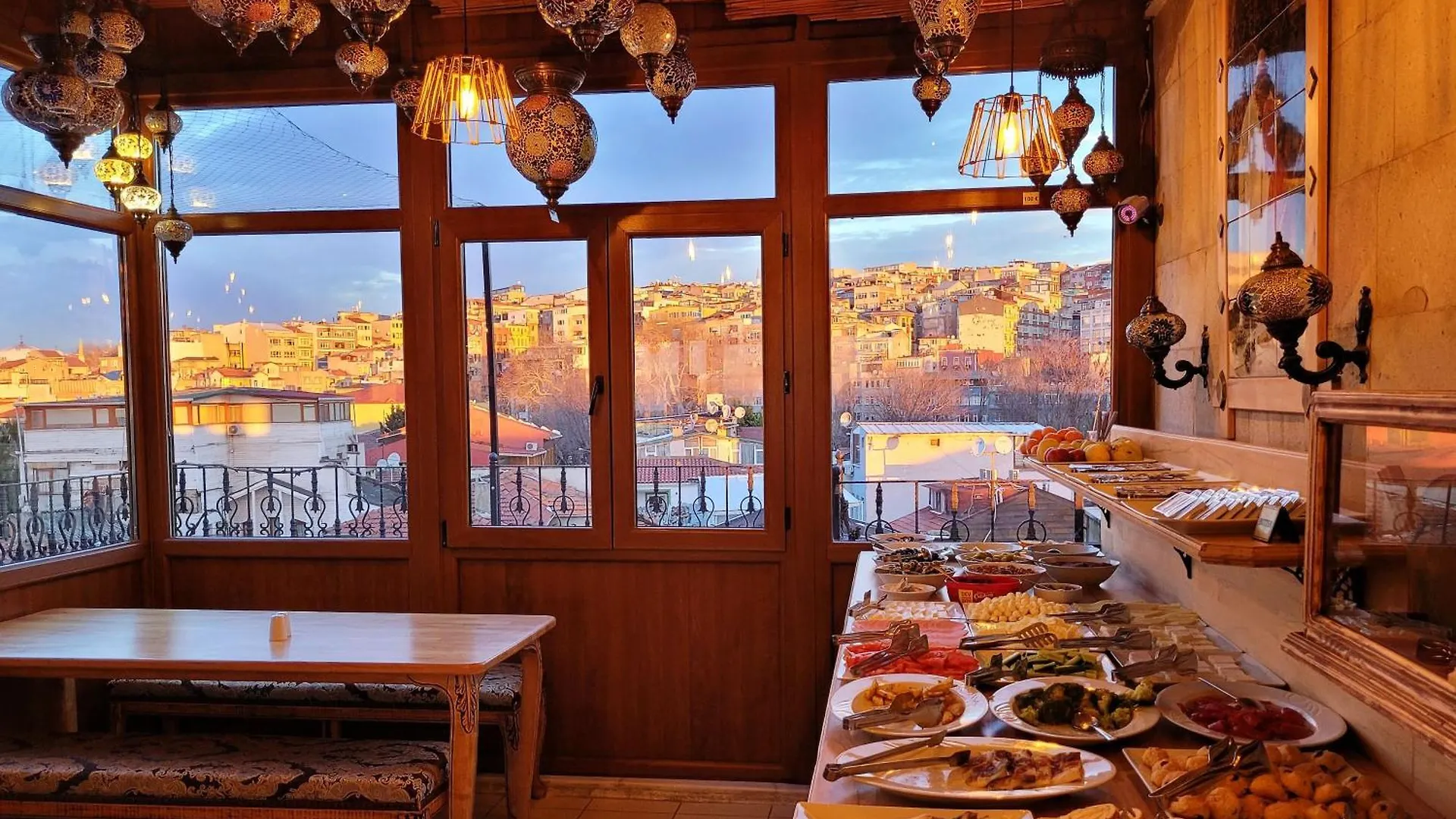Saruhan Hotel Istanbul