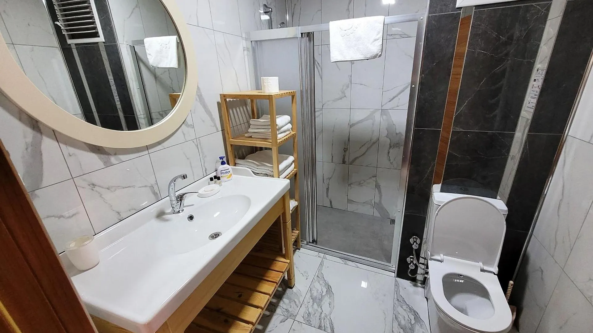 Saruhan Hotel Istanbul