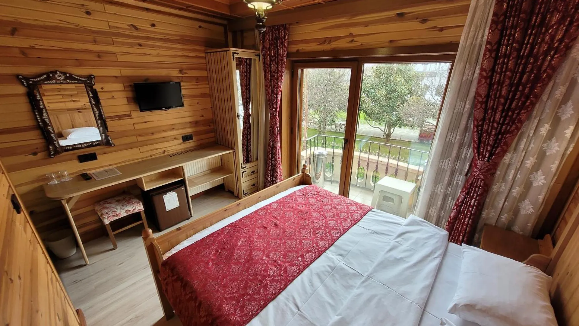 **  Saruhan Hotel Istanbul Turkey