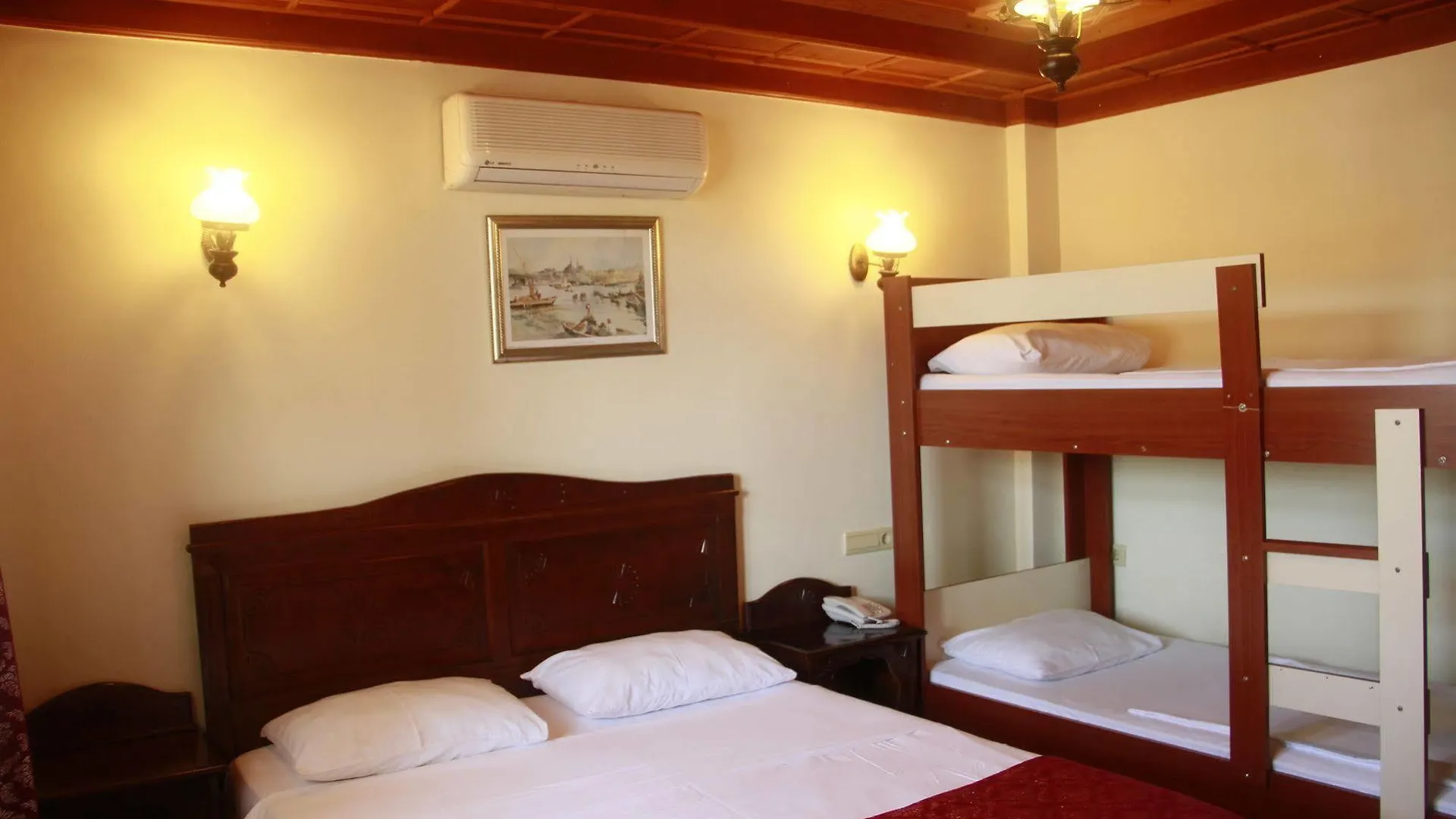 Saruhan Hotel Istanbul