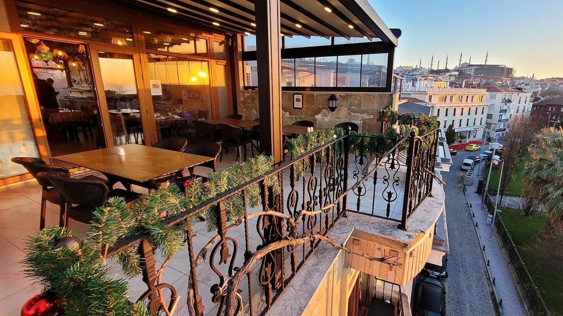 Saruhan Hotel Istanbul
